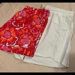 Women’s Adidas Short - Size M